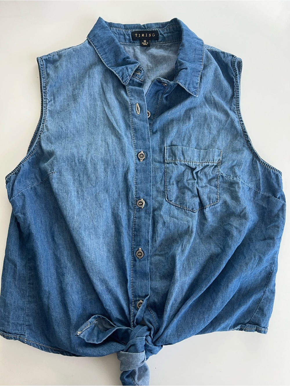 Timing Sleeveless Denim Button-Front Tie Hem Top - Blue